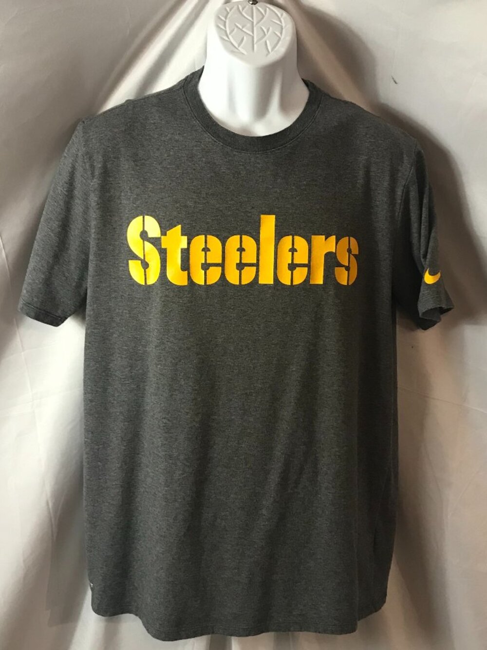 Nike Pittsburgh Steelers NFL Activewear Athletic Sport Cut Tee Shirt